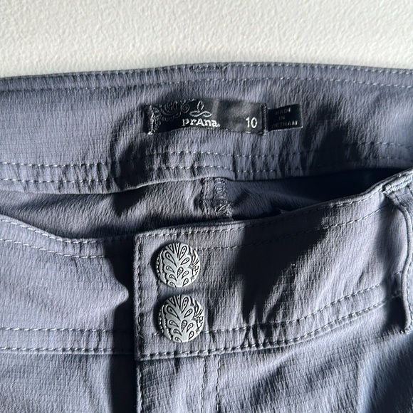 Prana - Picture 3 of 6